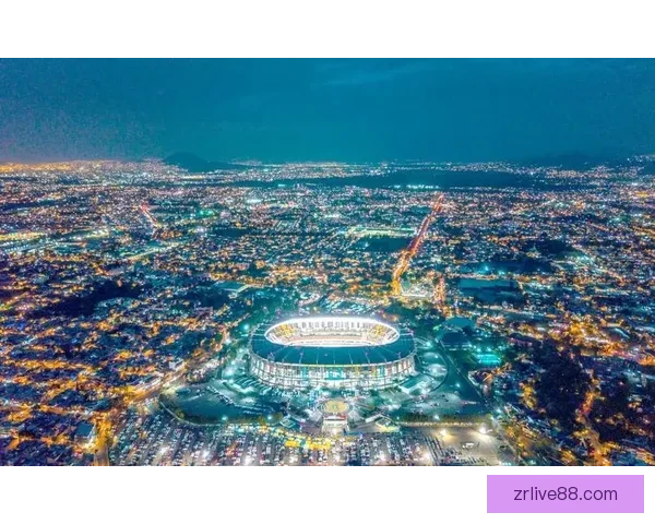 加拿大世界杯2026主办城市球场布局及比赛盛况全景解析